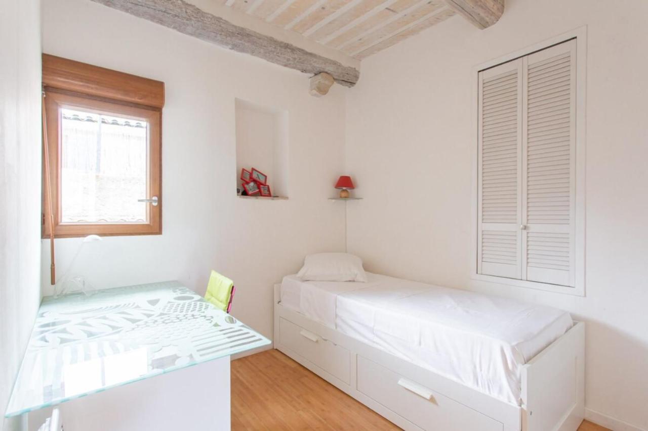 2-Star Apartment Close To Beaches And All Amenities Antibes Extérieur photo